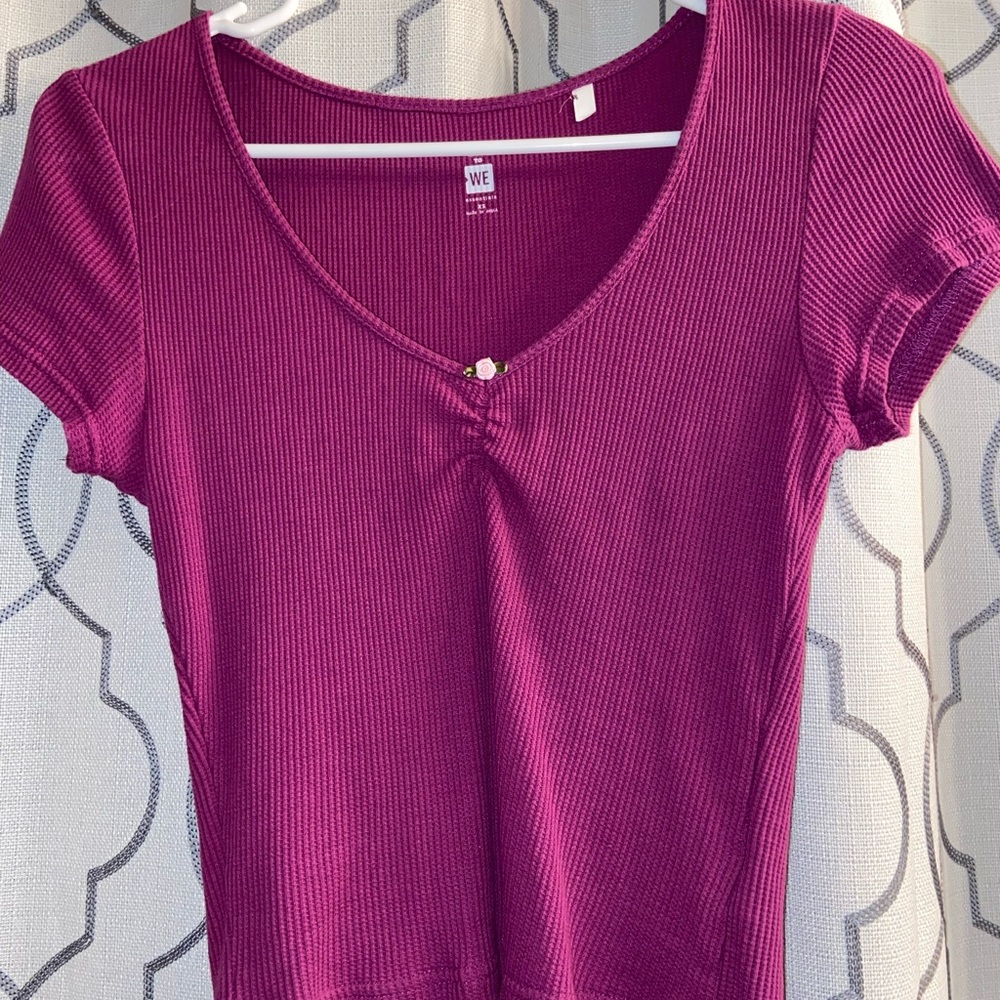 Super cute brandy style v-neck top from Cotton On!
